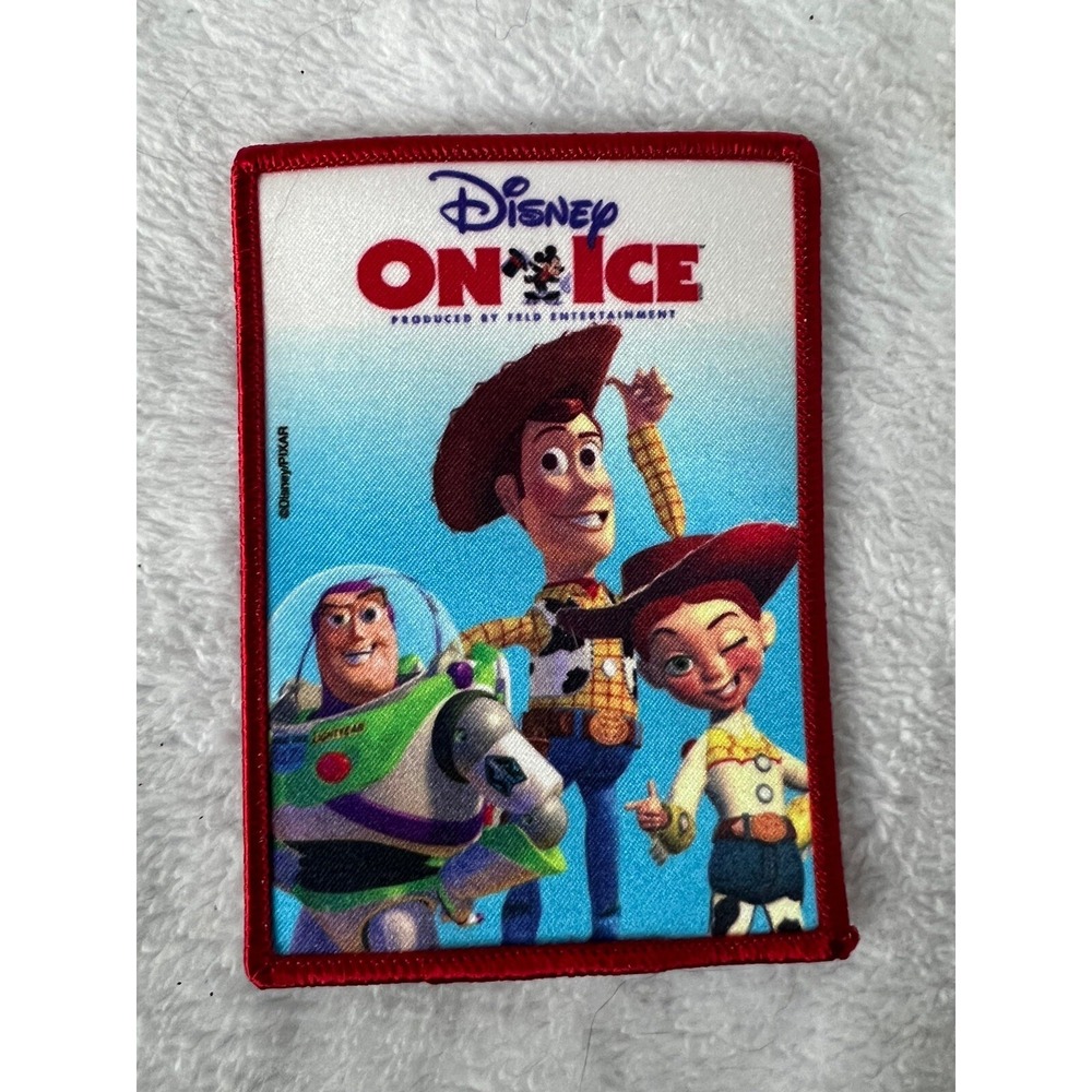 5 Disney On Ice Patches Mickey - Buzz -Woody - Princesses - Monster Inc.- Nemo - Picture 2 of 7